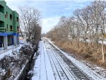 Looking west from the Ridge Rd overpass along the NJT Main Line with the Kingsland Station behind me. Immediate around the bend up ahead is the brand new soon to be opened Lyndhurst high level platform station